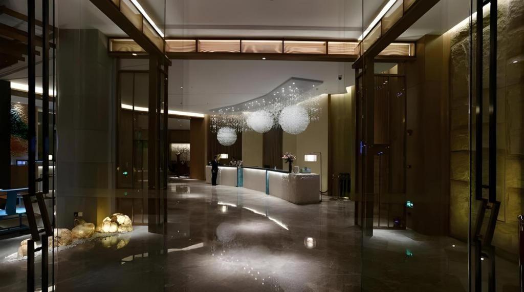 Royce Hotel Sencsen Kültér fotó